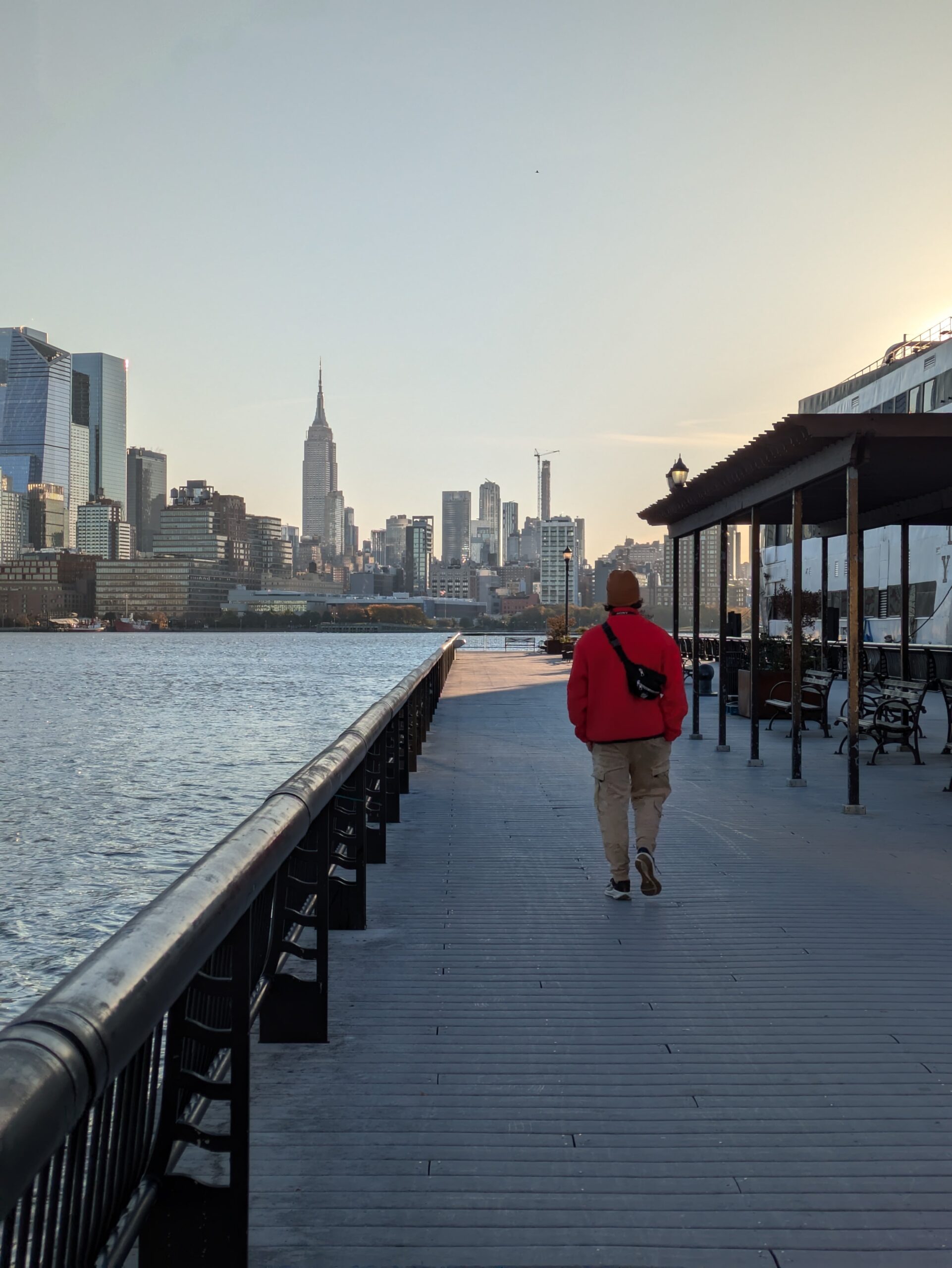 New York walk on peer